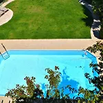 빌라 Latchi Front - Private Heated Pool - Amazing Uninterrupted Sea Views 폴리스
