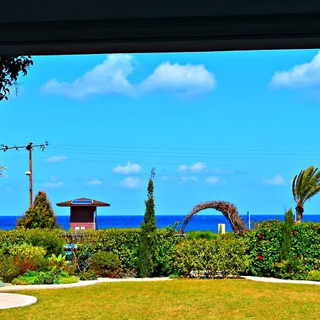 וילה Latchi Front - Private Heated Pool - Amazing Uninterrupted Sea Views *