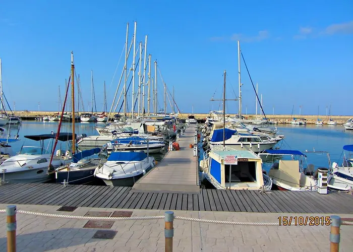 ヴィラ Latchi Front - Private Heated Pool - Amazing Uninterrupted Sea Views Polis